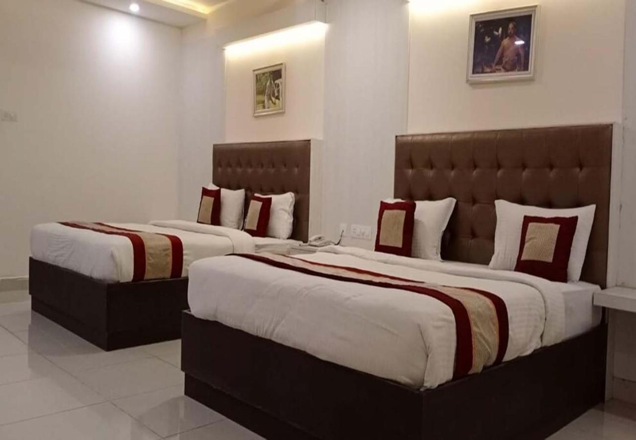 Cinemascope An Apart Hotel Chennai Exterior foto