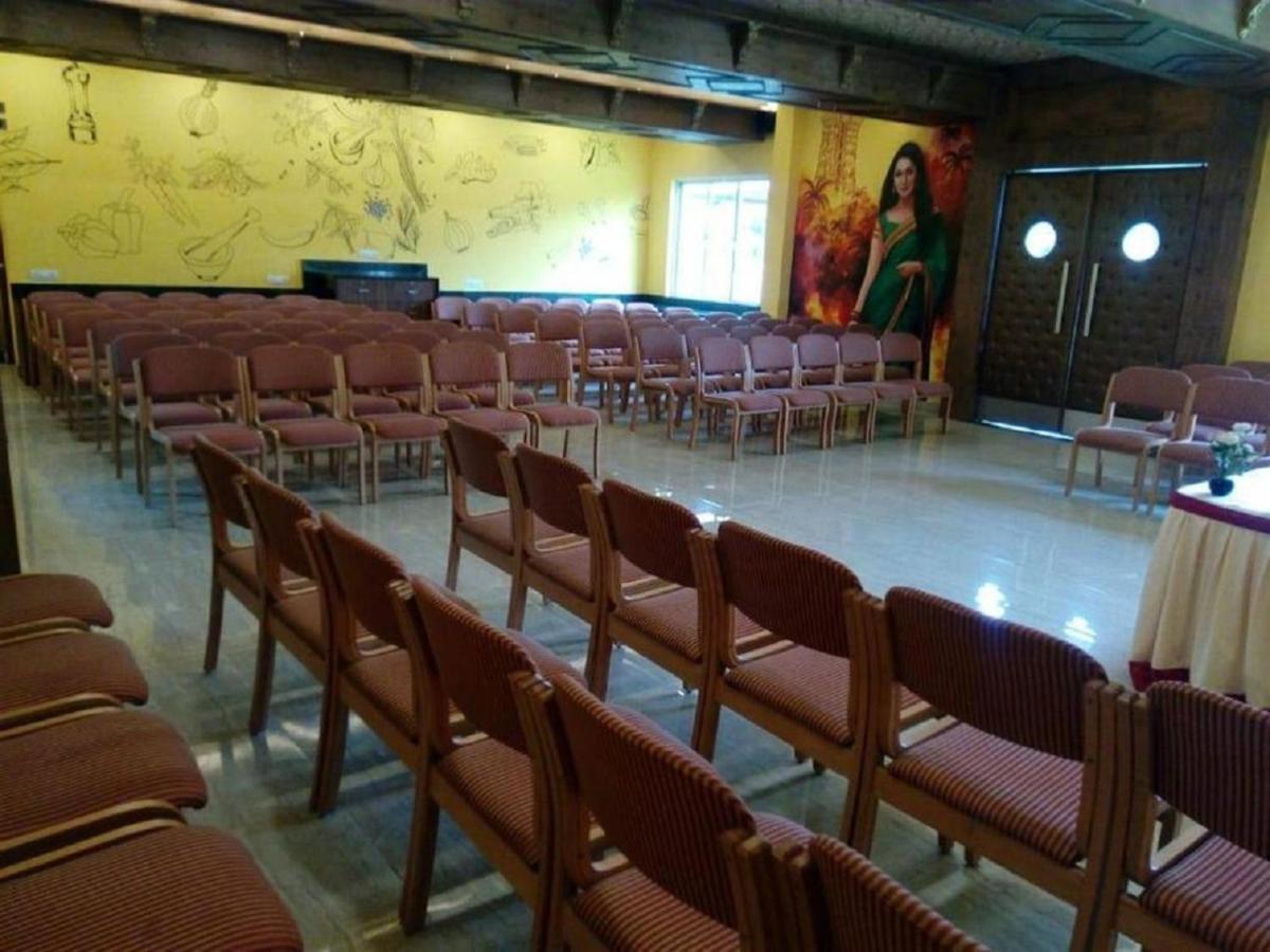 Cinemascope An Apart Hotel Chennai Exterior foto